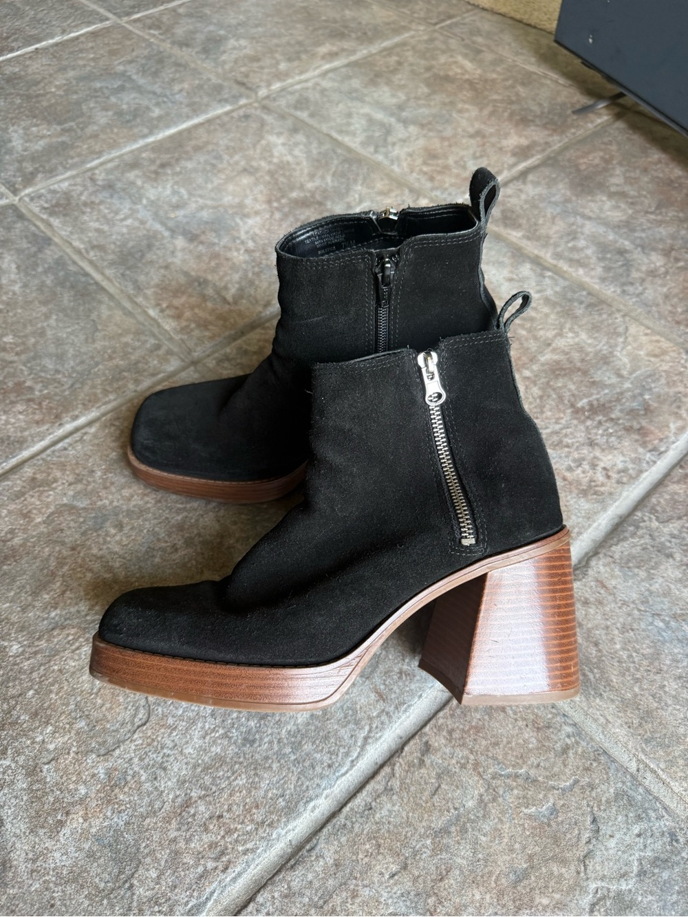 Black Suede Block Heel Ankle Boots Clog - Women